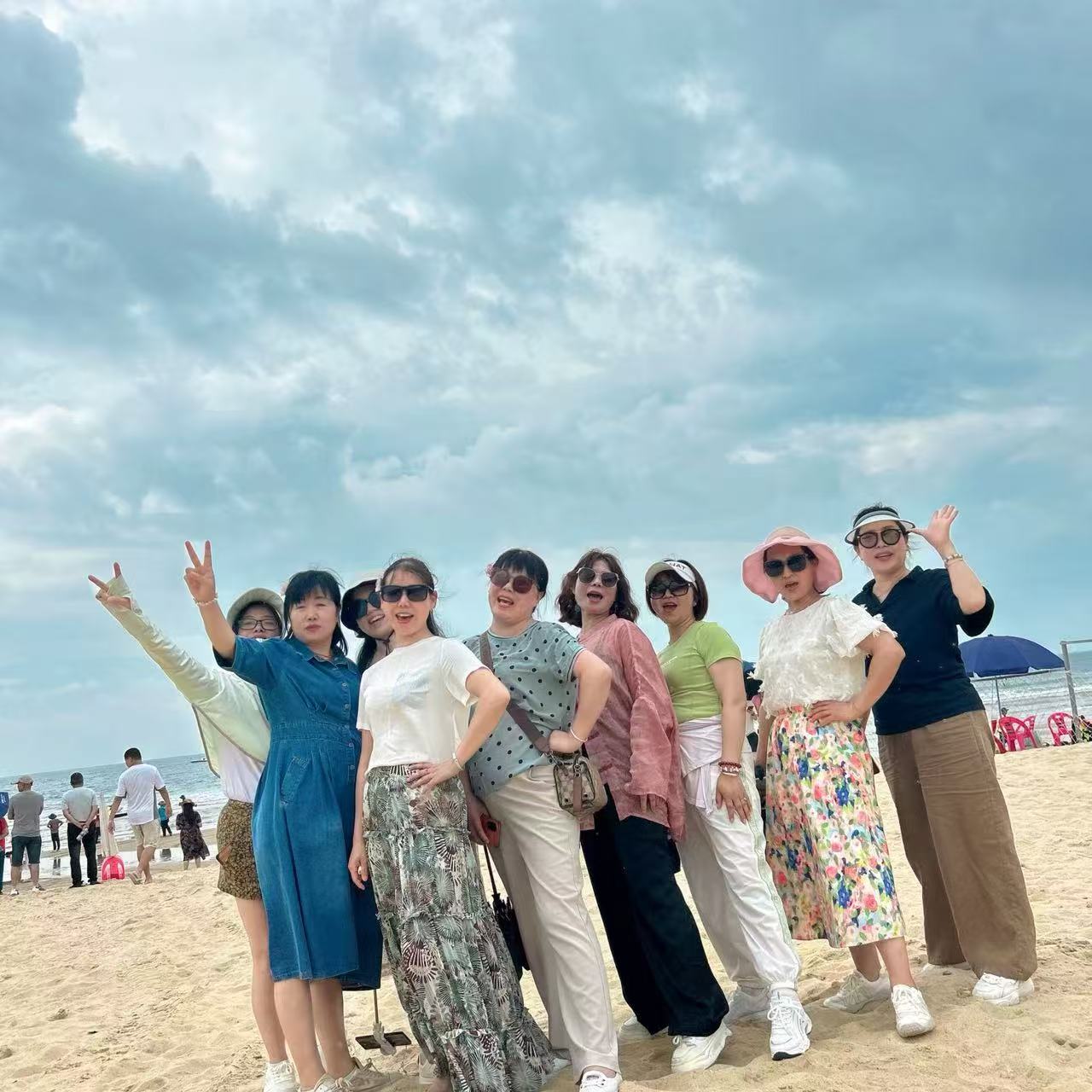 常德物業(yè)管理,物業(yè)企業(yè),陽(yáng)光物業(yè) 常德物業(yè)管理,物業(yè)企業(yè),陽(yáng)光物業(yè)